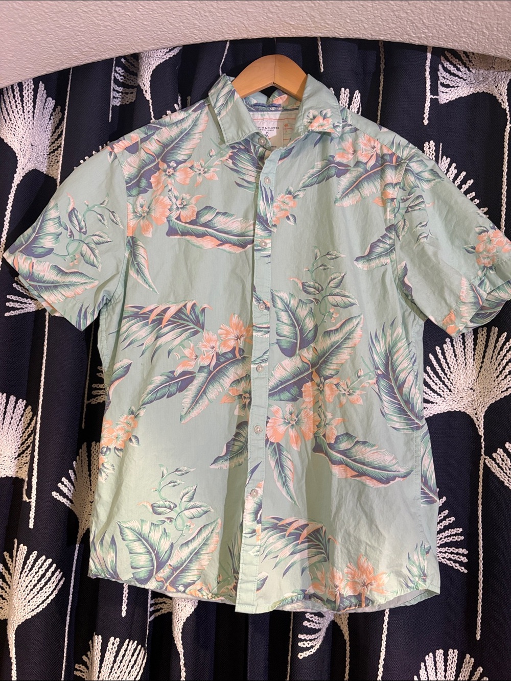 Denim & Flower Mint Green Tropical Floral Button-Down Shirt